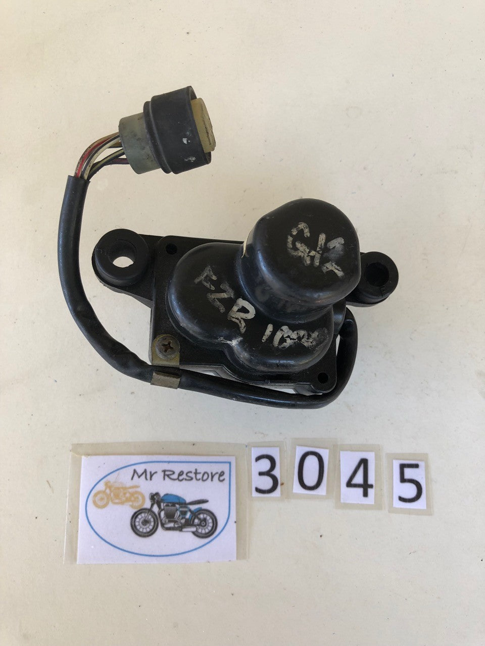 YAMAHA FZR1000 EXUP 1989 Servo Motor 3HW-85820 