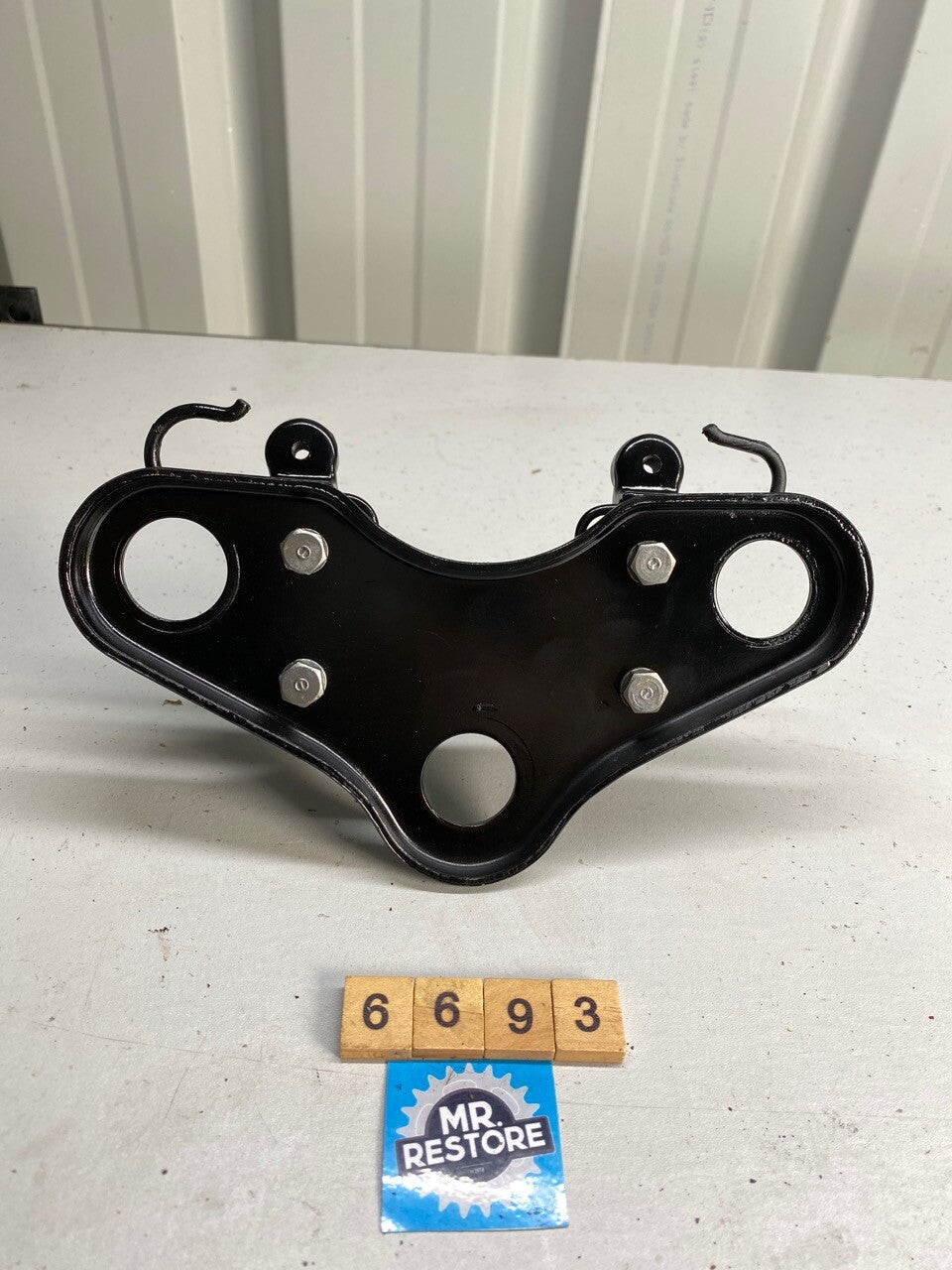 Honda CB250T CB400T Triple Tree Top, Bar Clamps & Bolts - Reconditioned