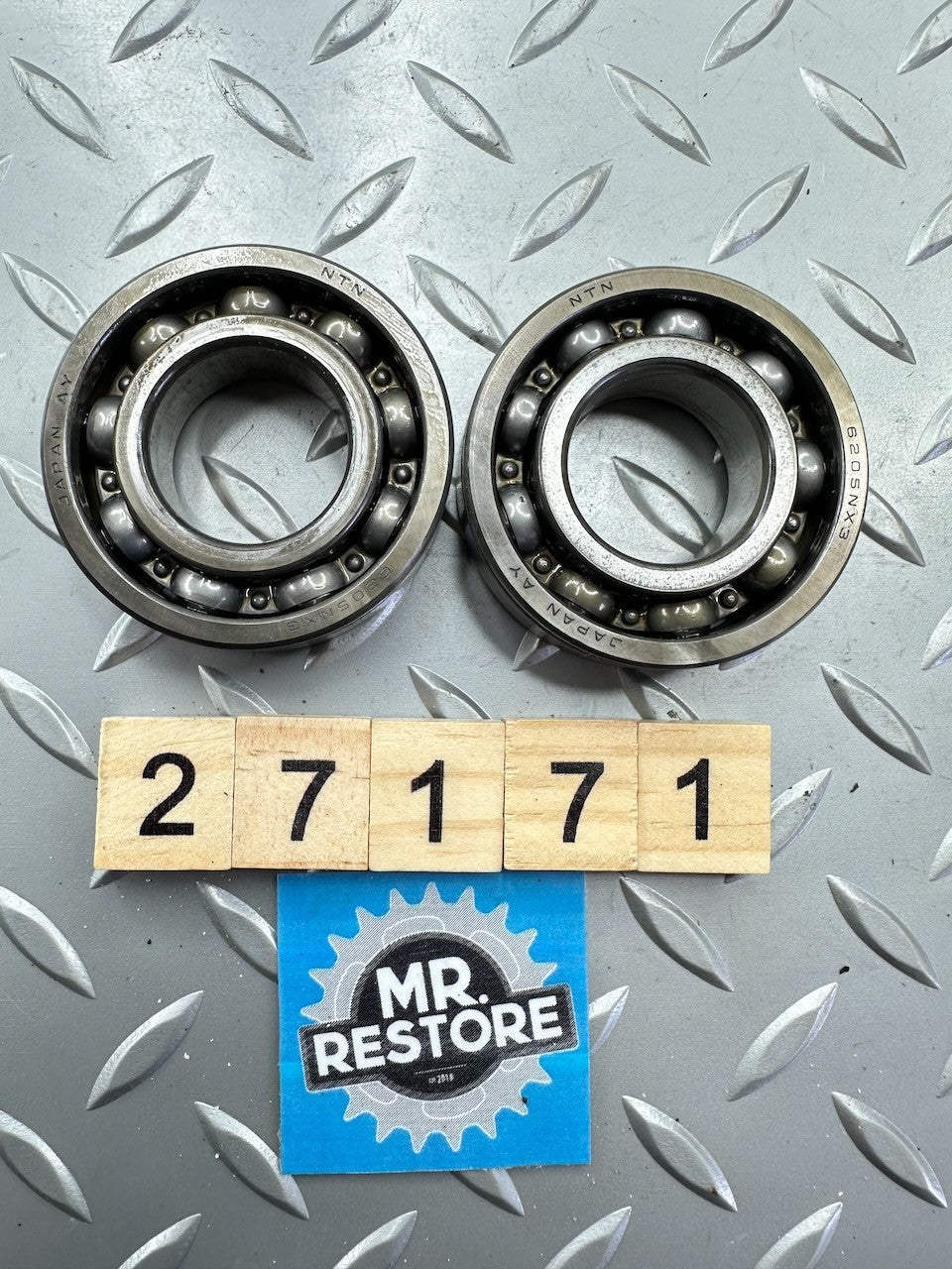 Kawasaki ZR250 Balius + Many Models Pair of Transmission Bearings 92045-1013