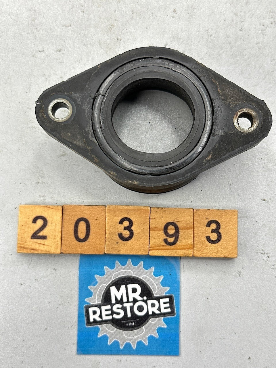 Suzuki DR250 S Carb Holder Inlet Manifold OEM 13101-15D10