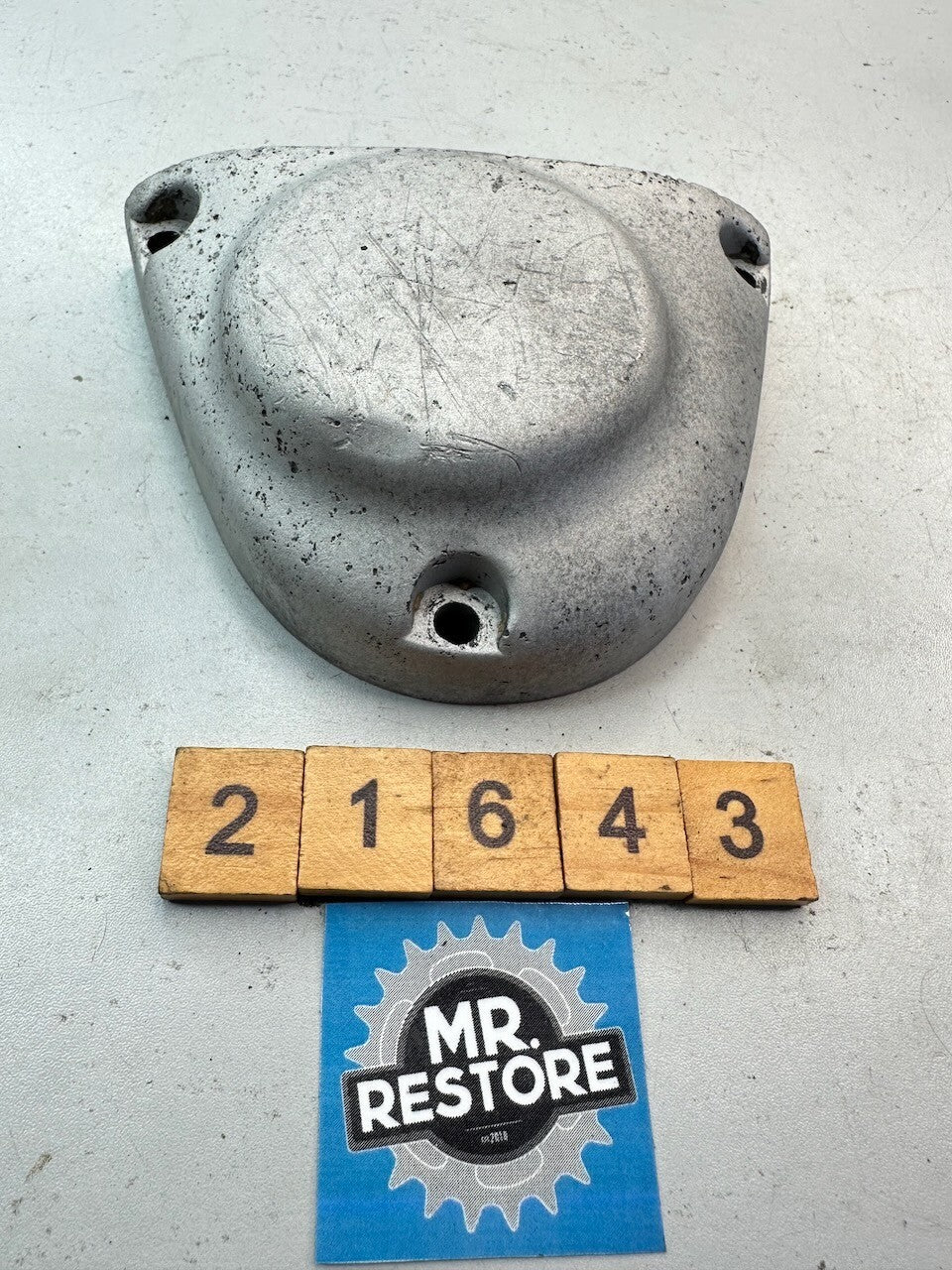 Yamaha TY175 Oil Pump Cover 525-15416-00