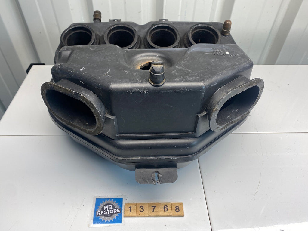 Suzuki GSXR750 W/X Air Cleaner Box & Ducts 13700-33E50