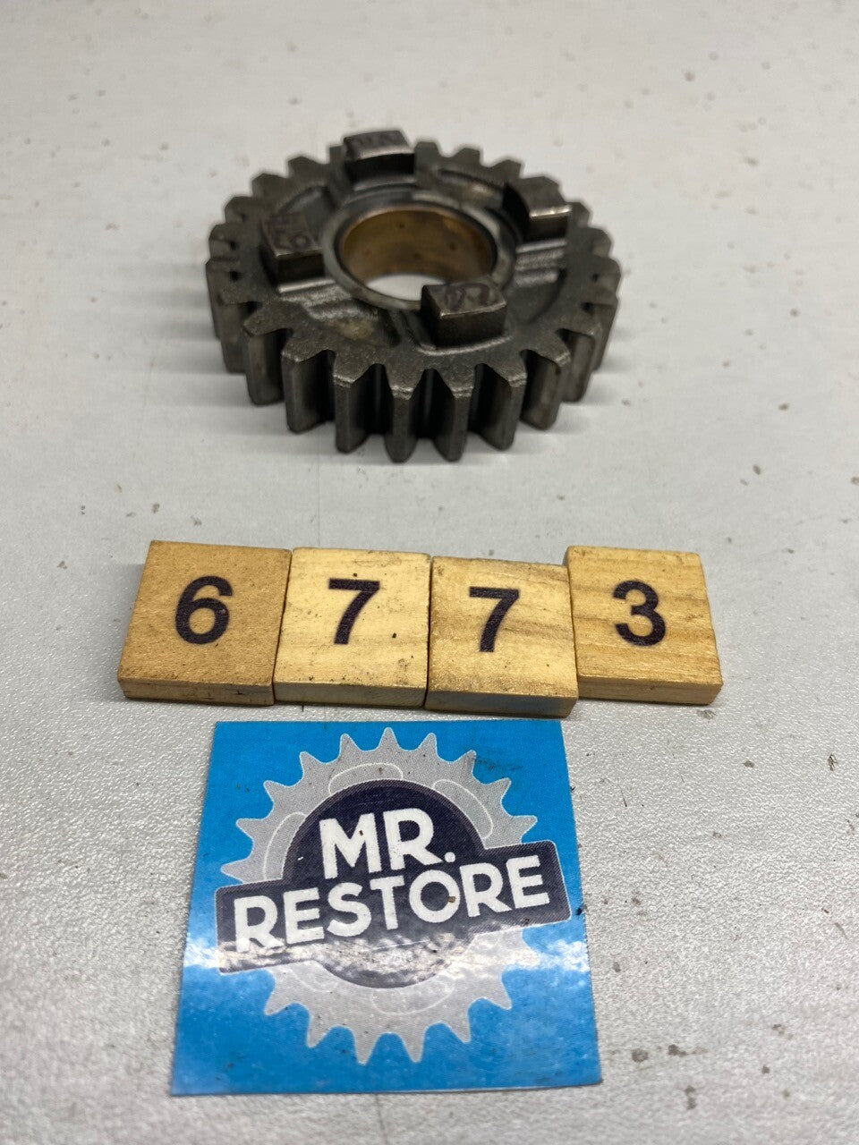 Yamaha RD500LC YPVS RZ500 R Transmission Gear, 6th Pinion (24T) 47X-17161-00
