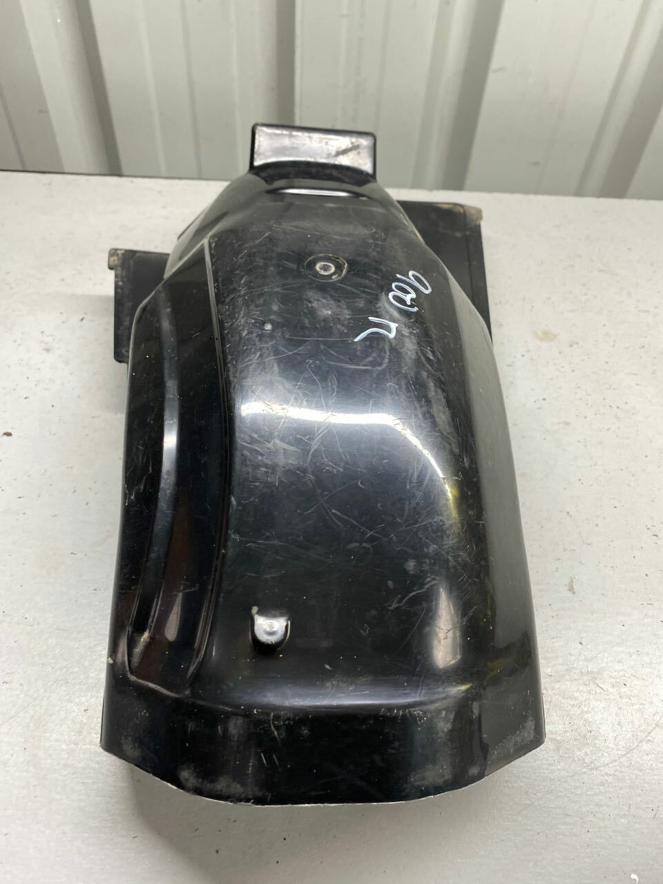 Kawasaki GPZ900R ZX900 GPZ750R Rear Fender Under Guard