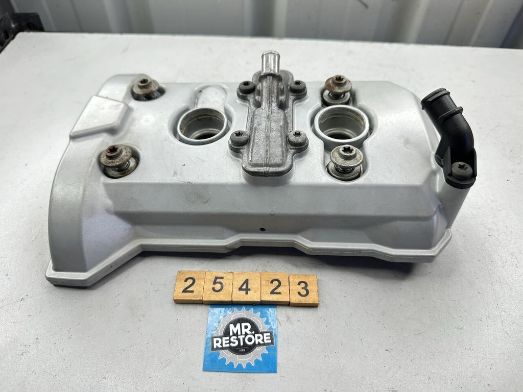 BMW F800S F800ST F800GT F800R F800GS Cylinder Head Rocker Cover 11127708064