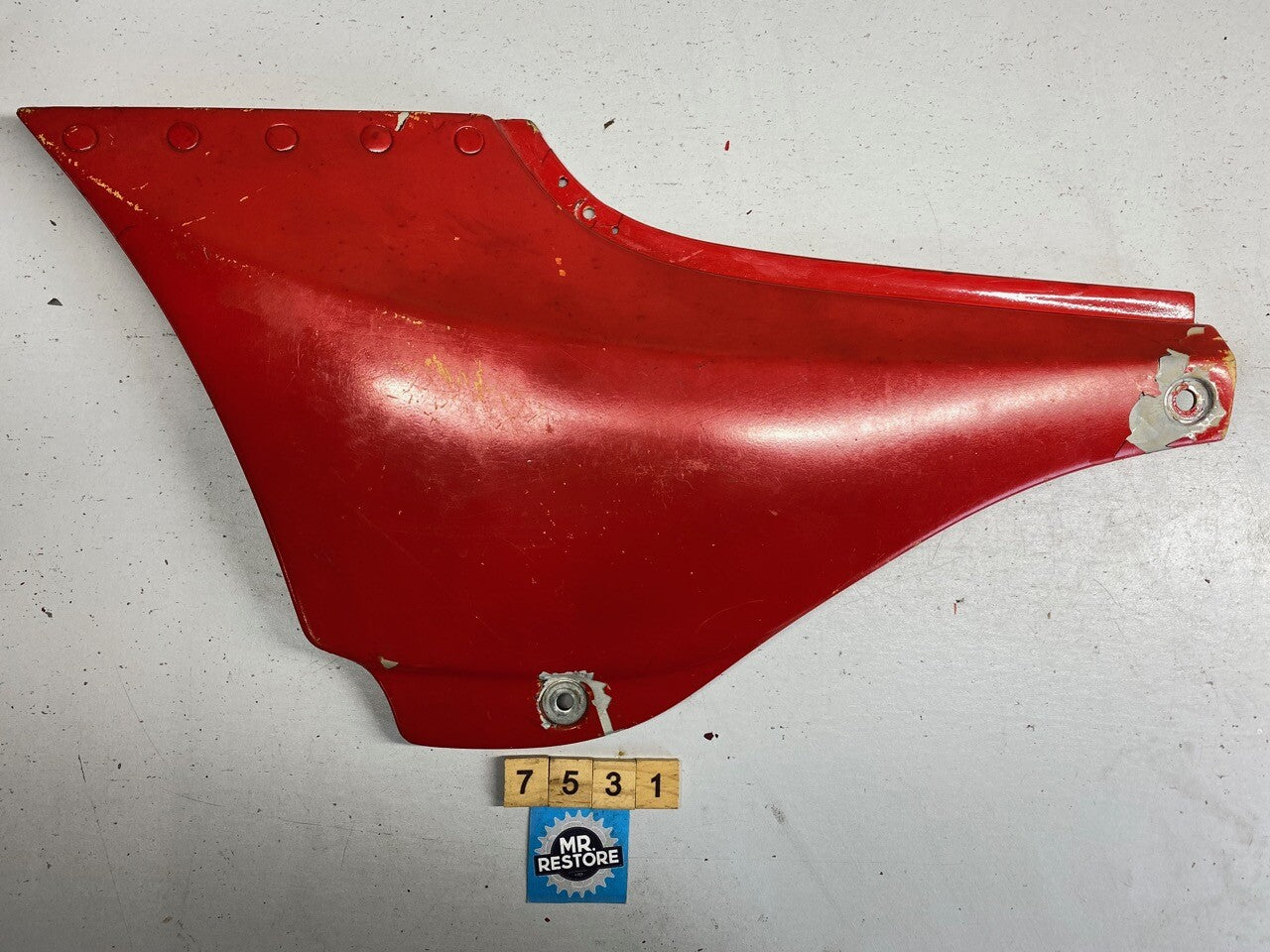 Kawasaki GPZ550 ZX550 1984-85 Left Hand Side Cover 36001-1200