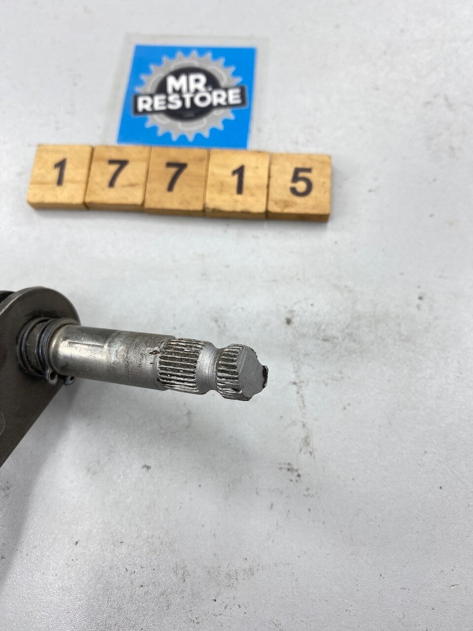 Honda XL500 XL250 XR500 XR250 FT500 Gearshift Spindle - 24610-428