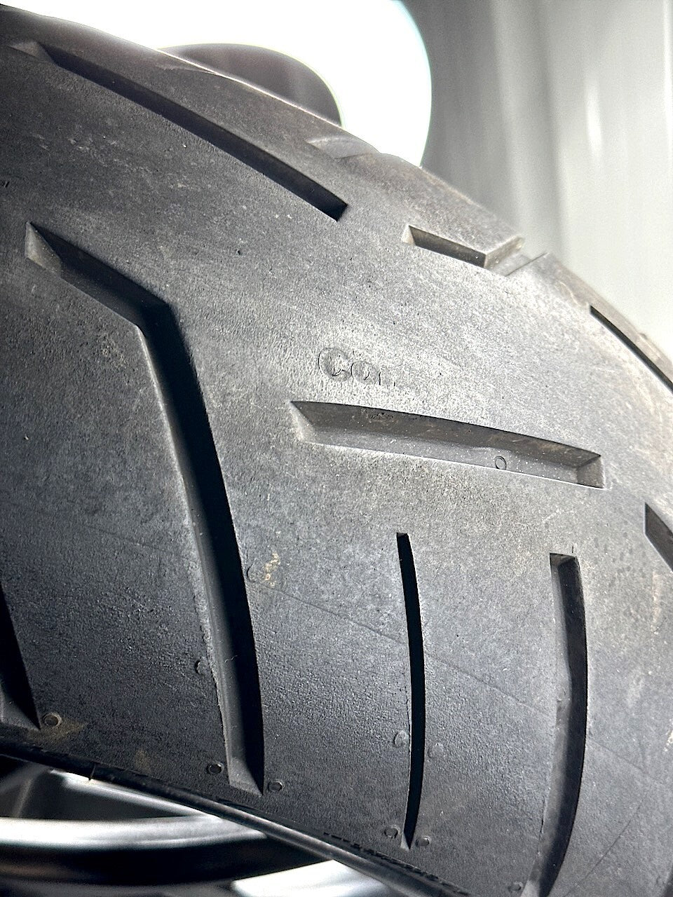 BMW F800S Rear Wheel With Good Condition Continental Tyre Fitted 7589363