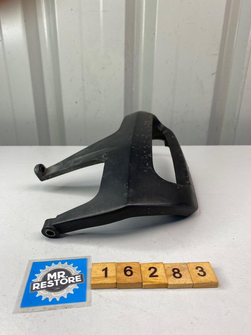 BMW R1100R R1100GS R1150R R850R L/H Engine Safety Bar 46 71 2 316 485