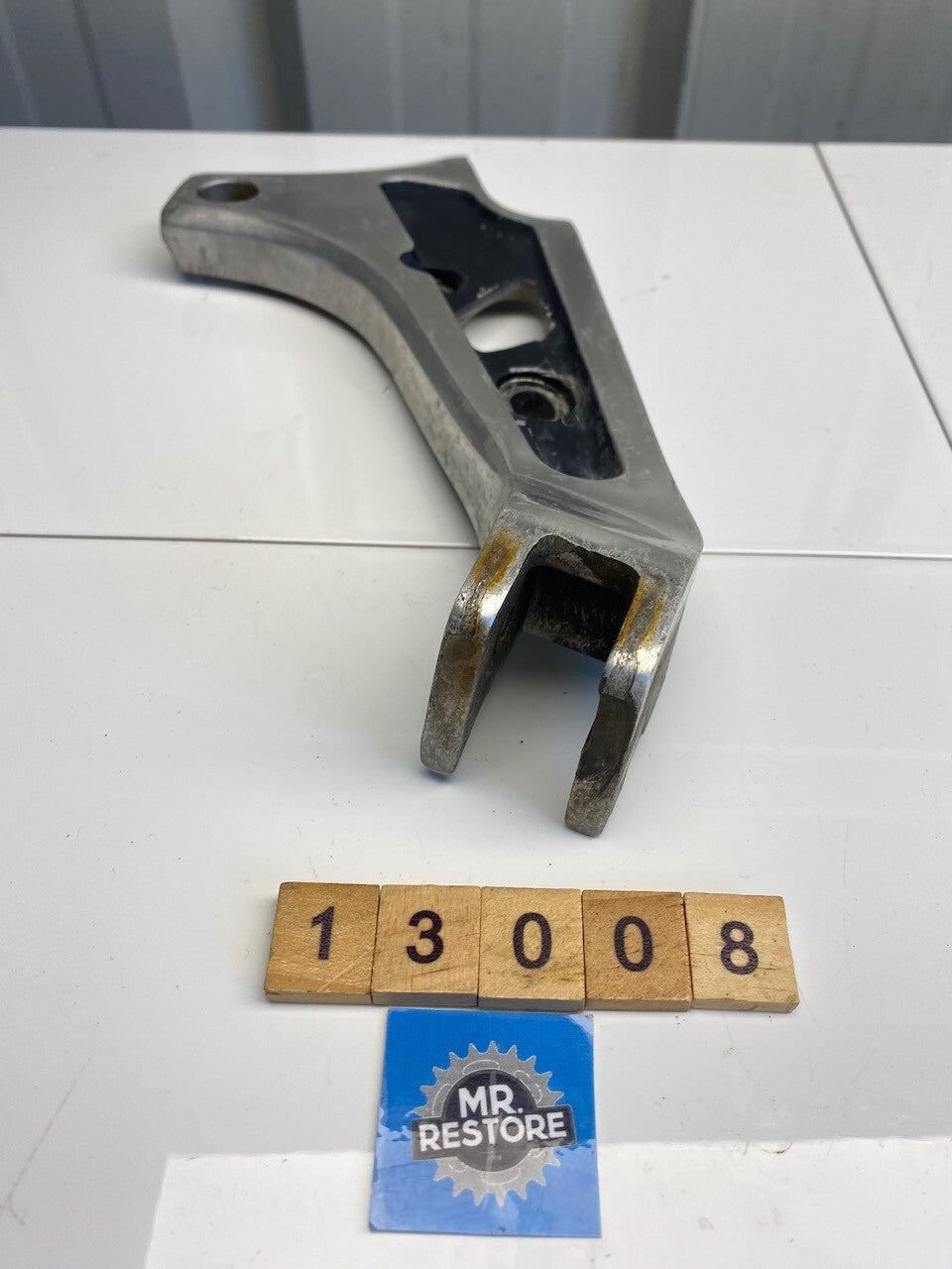 Suzuki GR650 Tempter R/H Pillion Foot Rest Muffler Bracket 43811-15500