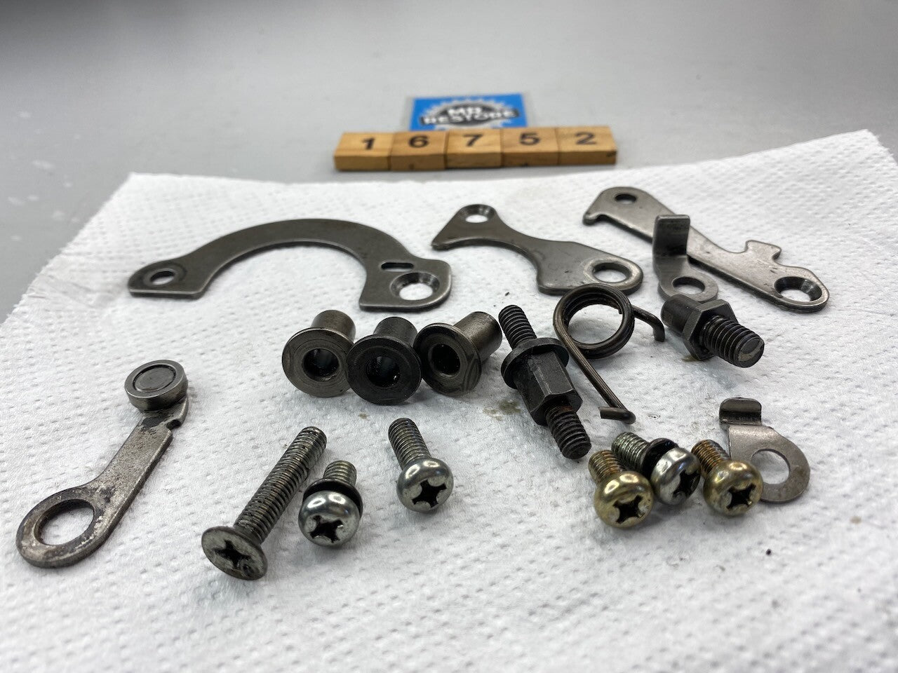 Suzuki RGV250 Gear Shift Selector Parts 