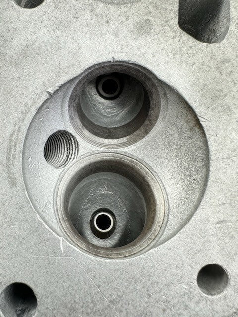 Honda CB350T Cylinder Head