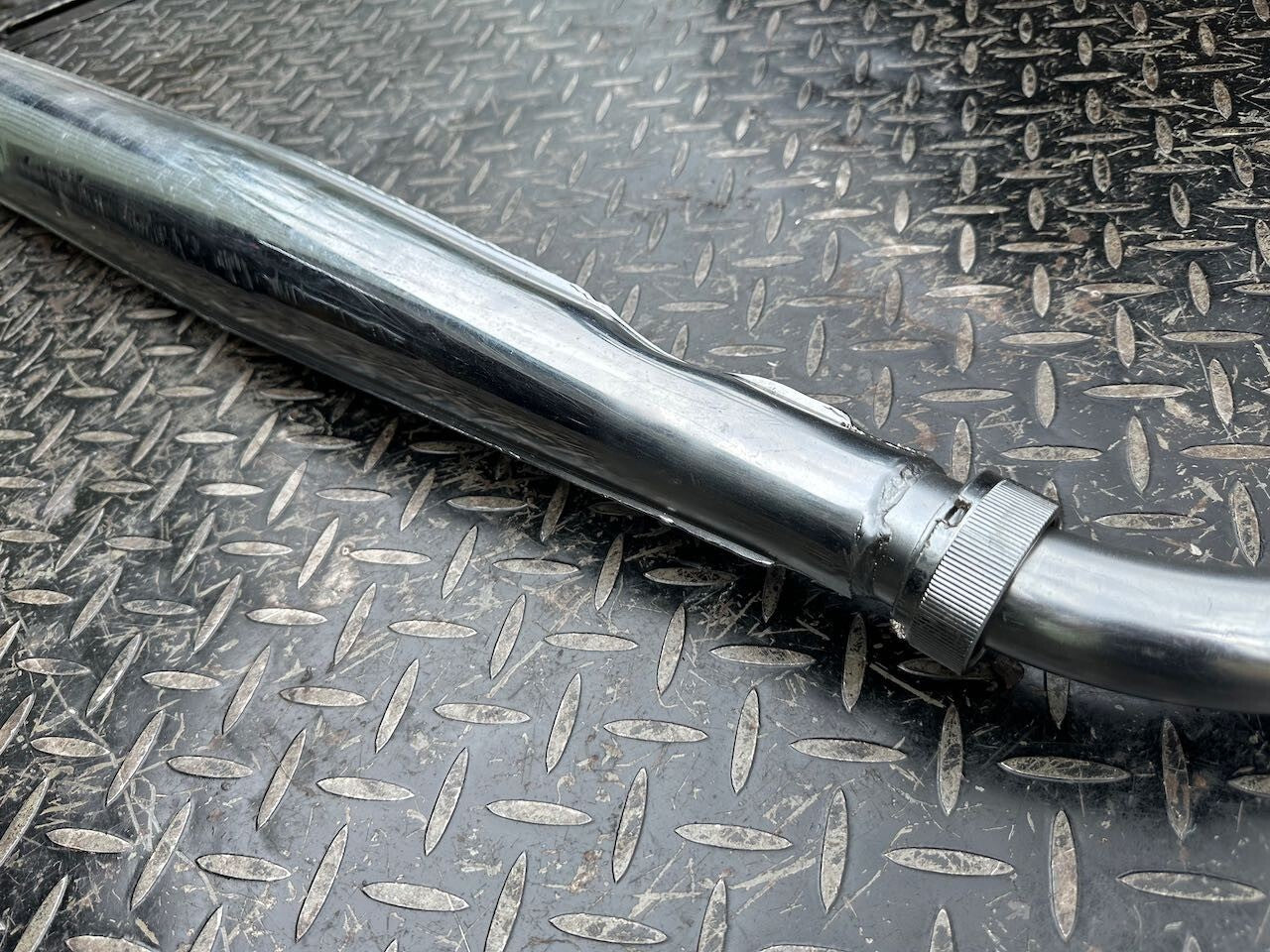 Suzuki GT250 R/H Exhaust Pipe Silencer Muffler & Baffle