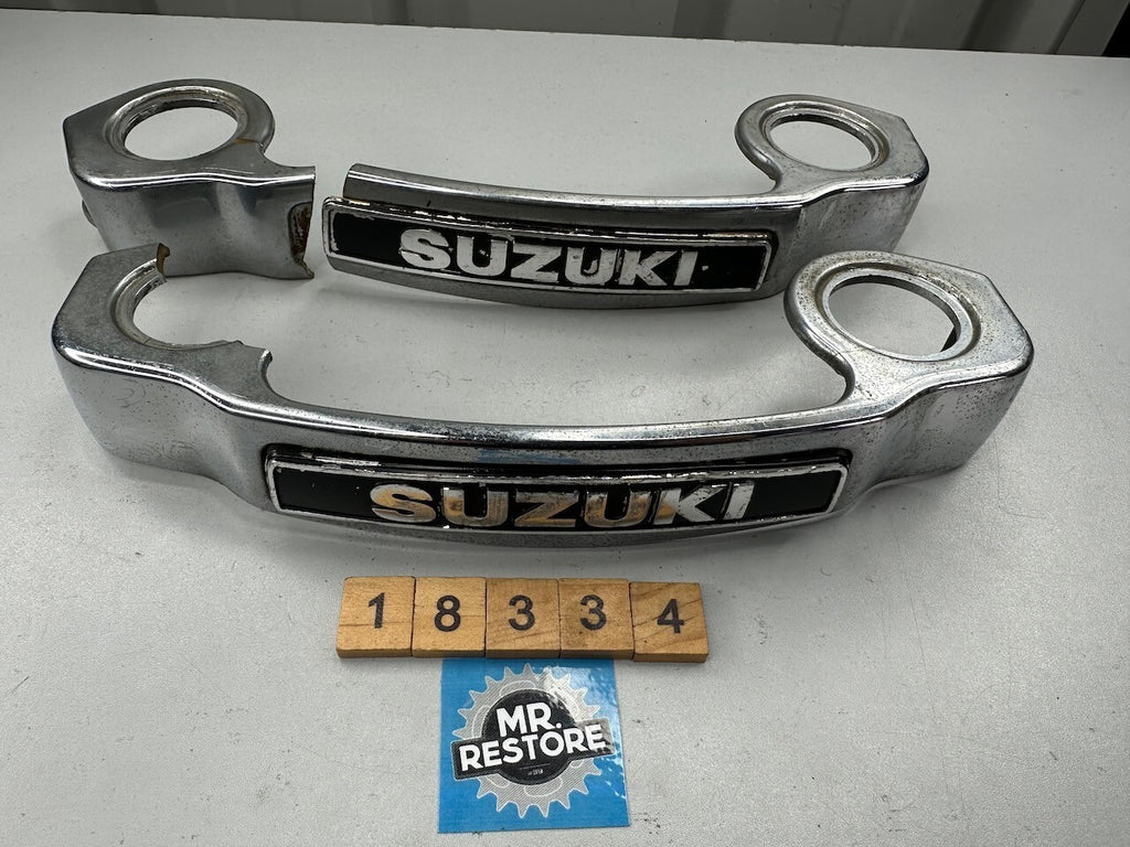 Suzuki GR650 1983-84 Front Fork Cover x 2 - 51871-15510