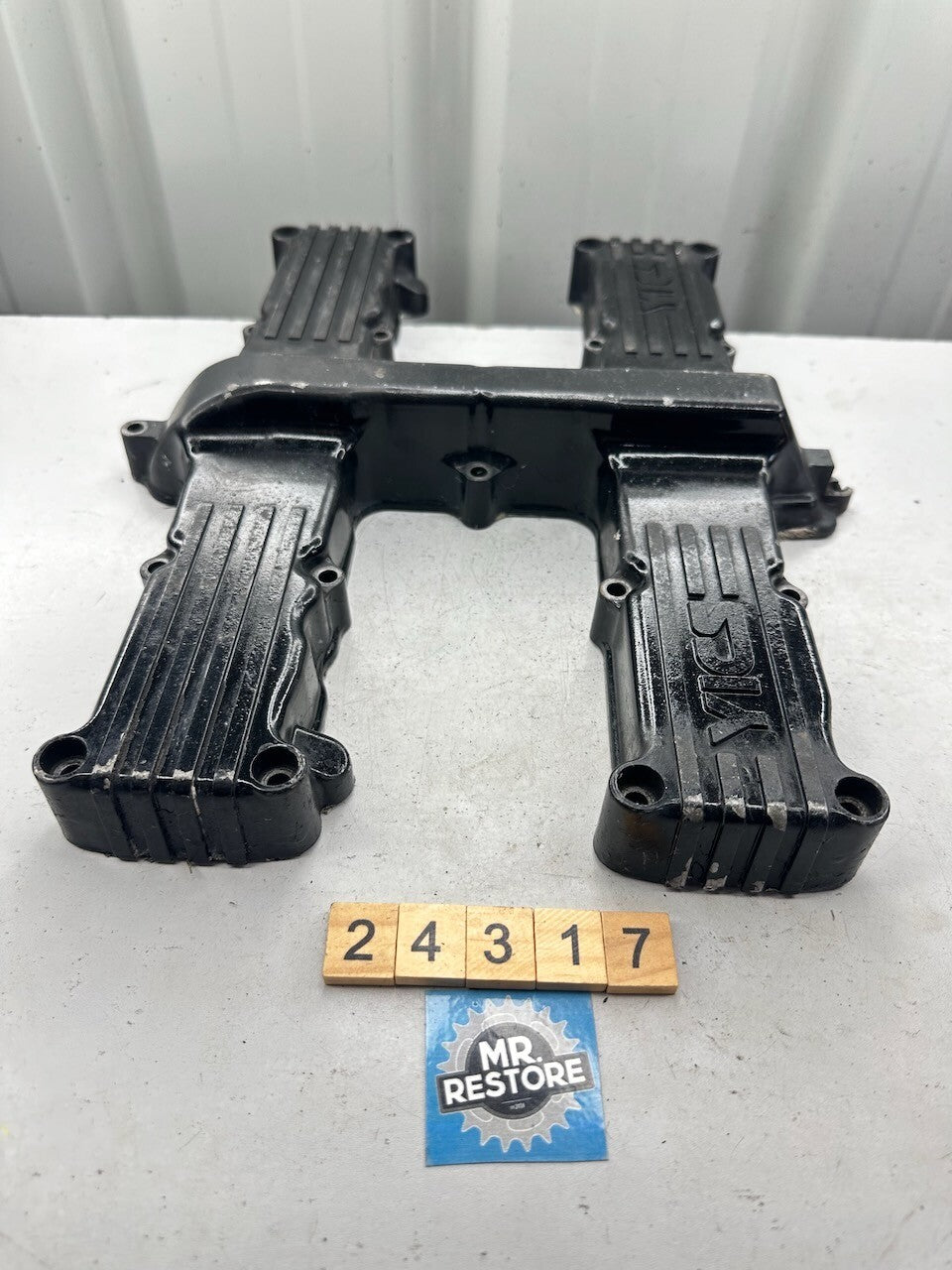 Yamaha XJ650 Turbo '82-83' Cylinder Head Rocker Cover