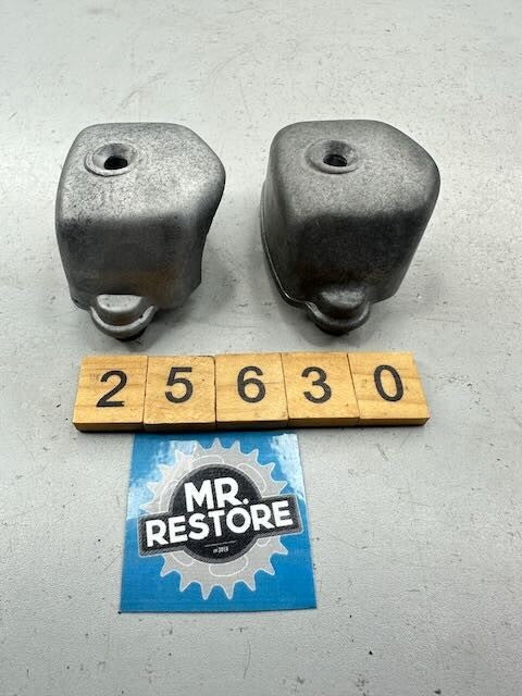 Honda CB550 CB500 Pair of Cylinder Head Side Covers 12330-323  12330-323-000