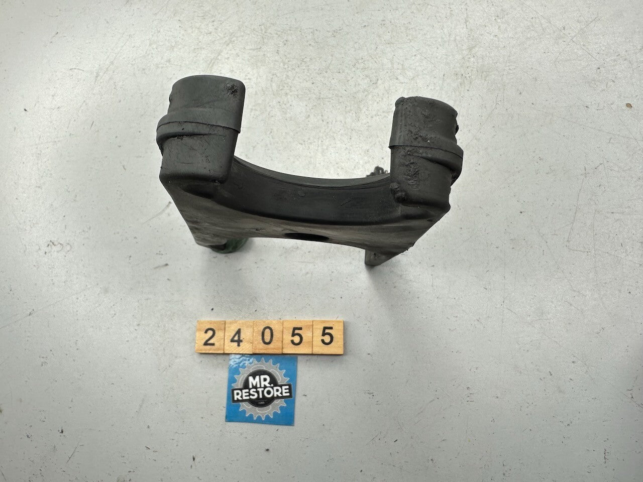 Triumph Daytona Speed Triple T300 Sprint Trident Trophy - Chain Slider