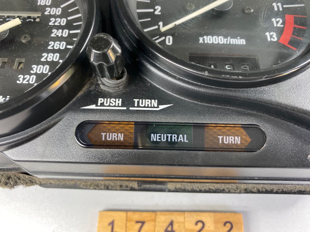 Kawasaki ZZR1100C Dashboard Instruments Meters KMH Tested (showing only 15728ks)