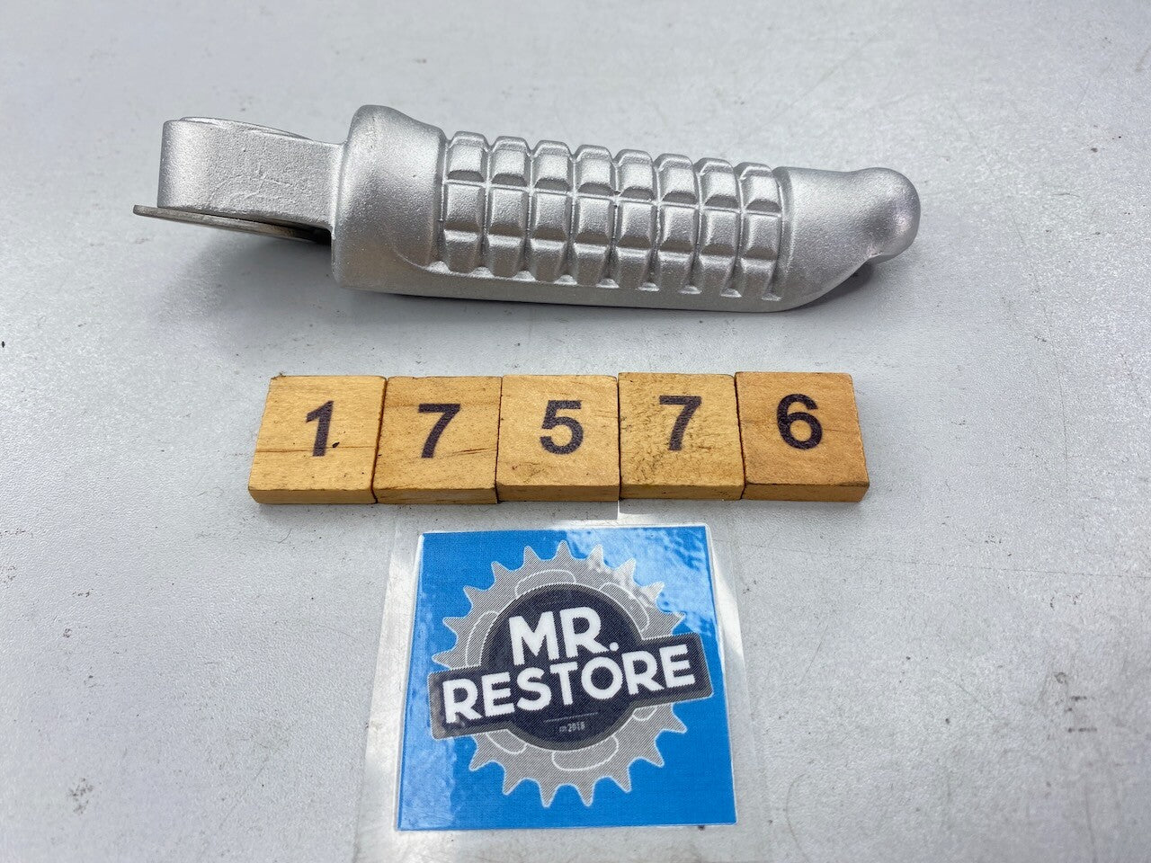 Suzuki RG500 RG400 OEM R/H Riders Footrest Peg - Vapour Blasted - 43501-04A00