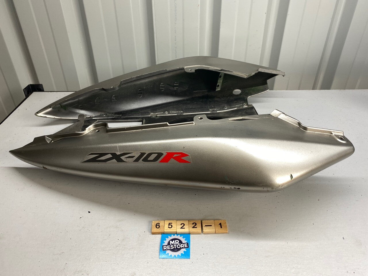 Kawasaki ZX10R Tail Piece 36040-0015 - 2 available