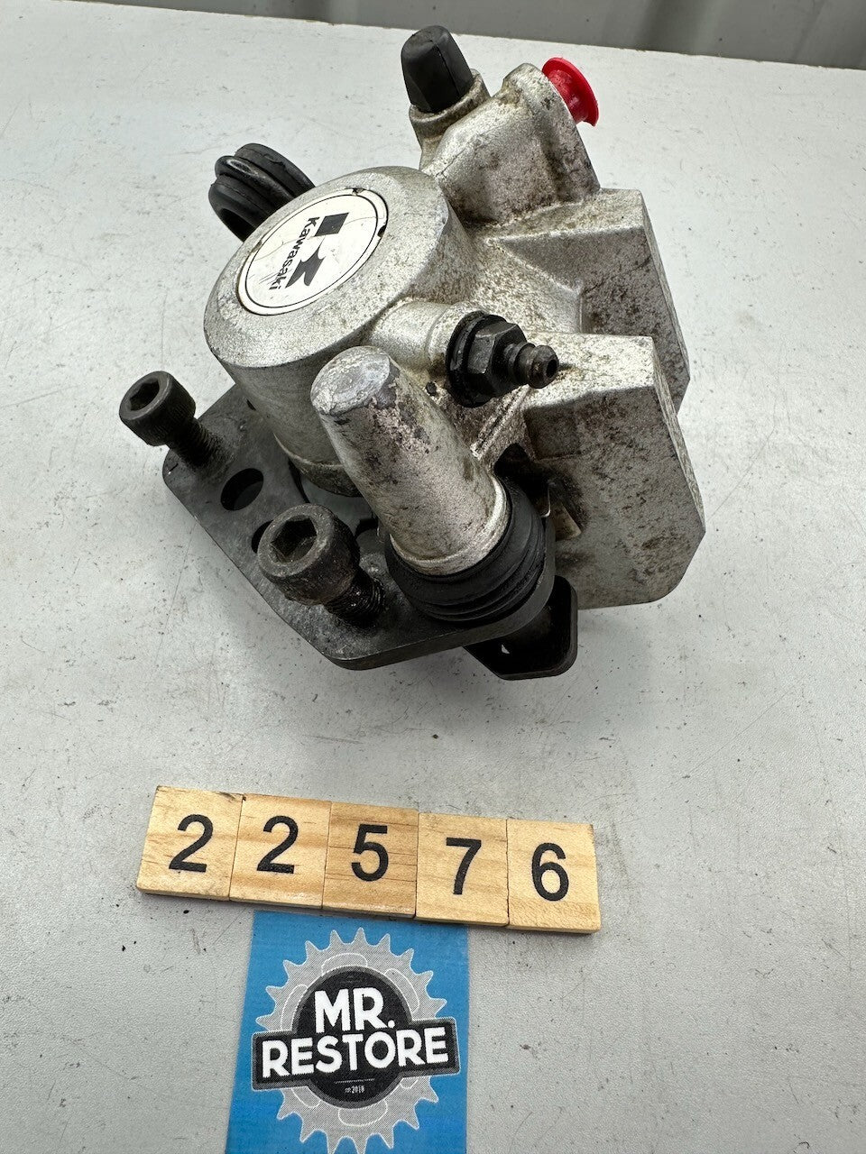 Kawasaki GPZ1000RX ZX1000 1986-88 Rear Brake Caliper 43041-1550