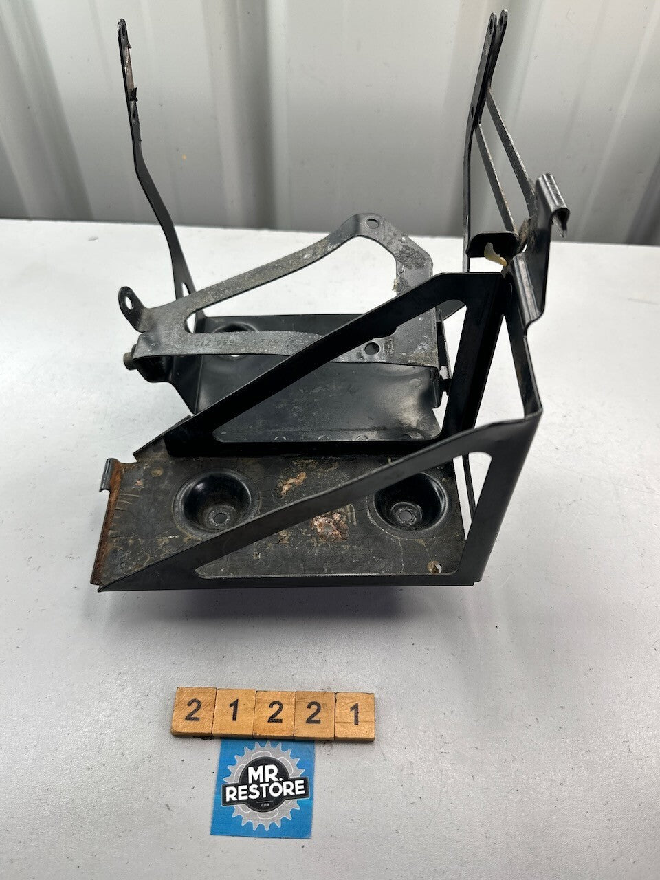 BMW R1150GS R1150RS R1150RT R1150R R850R Battery Tray Box 61212306099