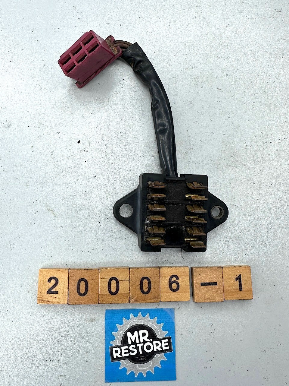 Honda CB450 CB400 CB250 Fuse Box 38200-413-003