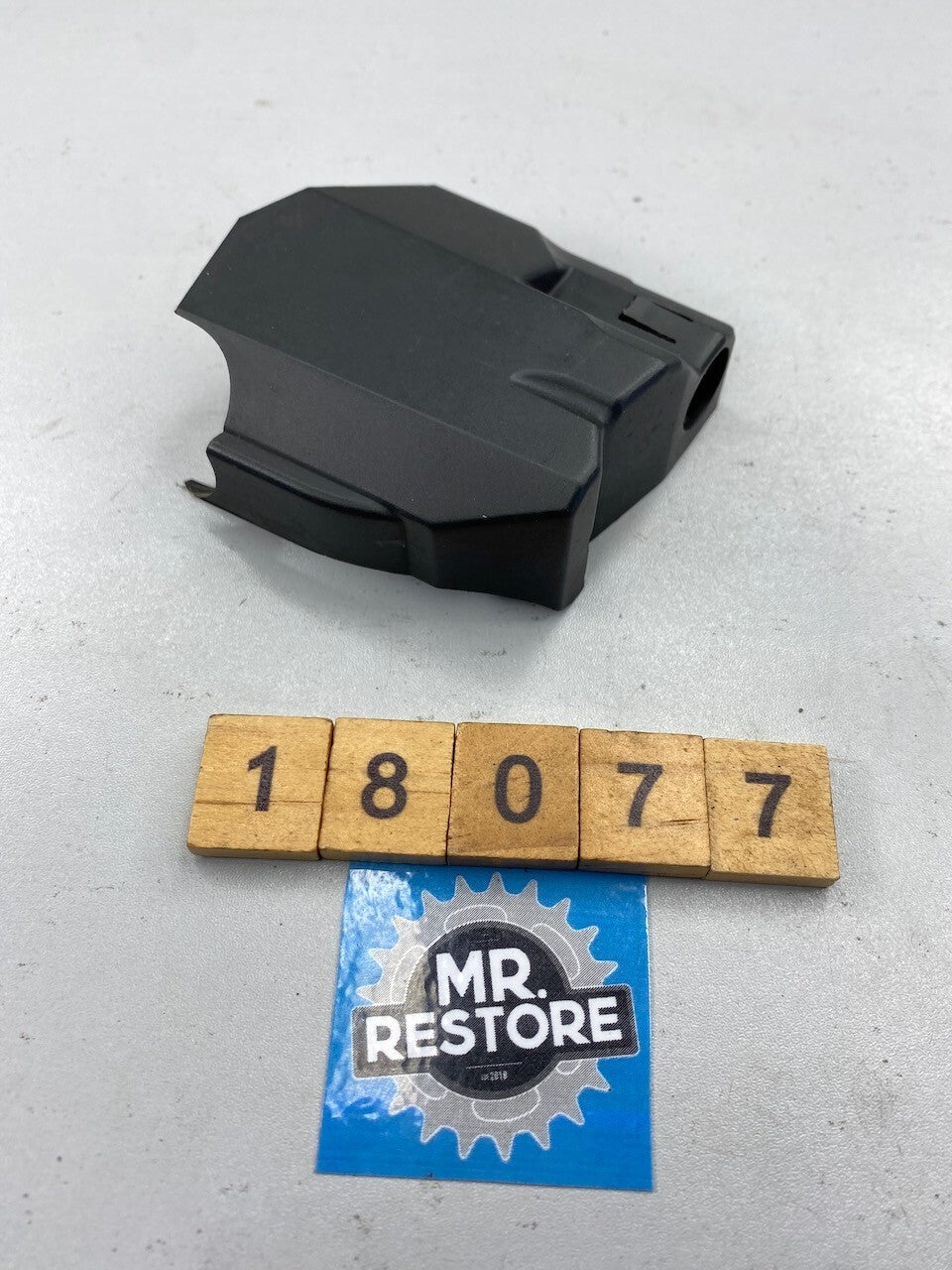 BMW R1200 R900 R RT GS L/H Throttle Housing Cover 13547688633