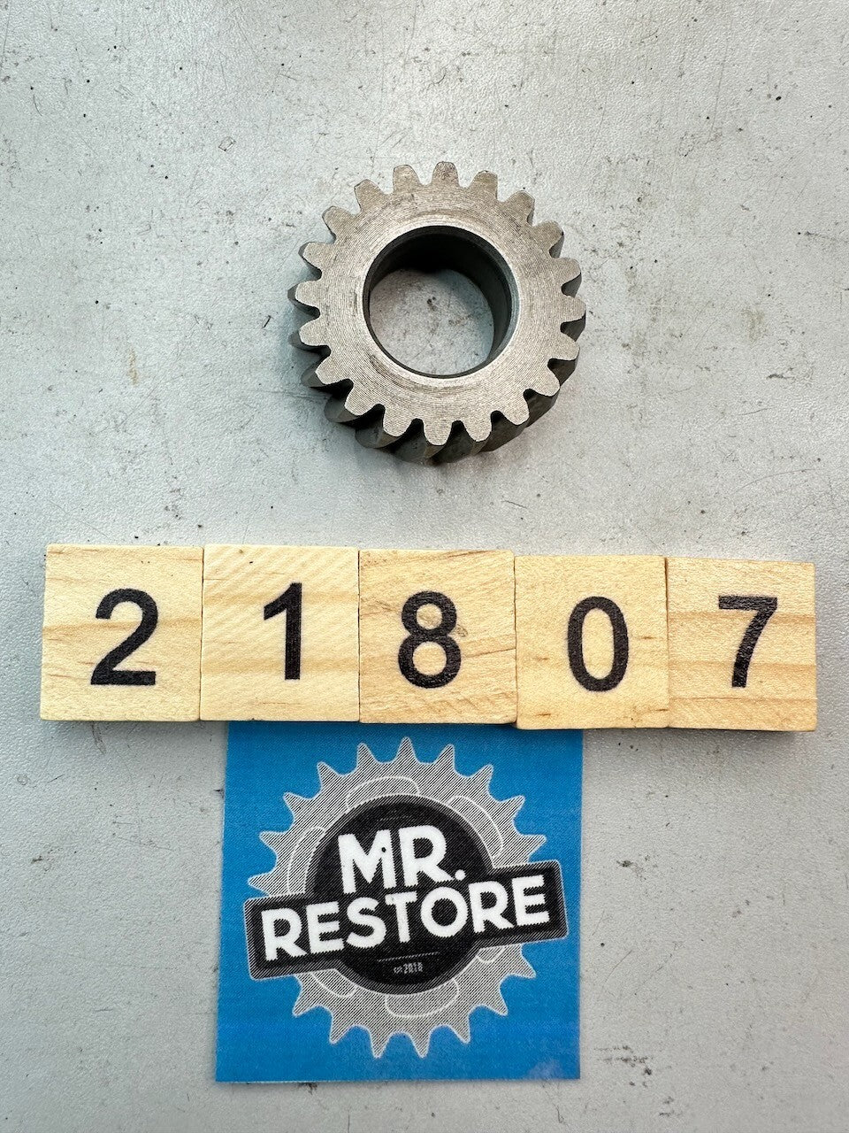 Yamaha TZR250 TDR250 TDR240 R1-Z Water Pump Drive Gear (20T) 1KT-12436