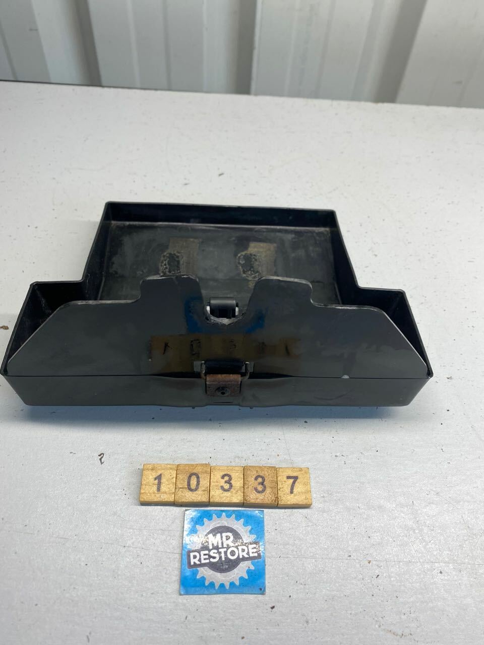 Yamaha 1984 FJ600 XJ600 Tool Tray Holder Trunk Boot