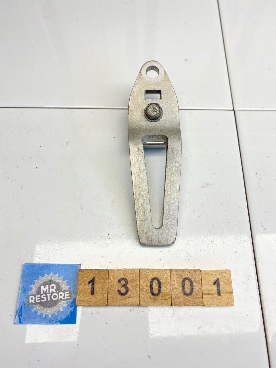 Suzuki GR650 Tempter Foot Guide Plate 43671-15500