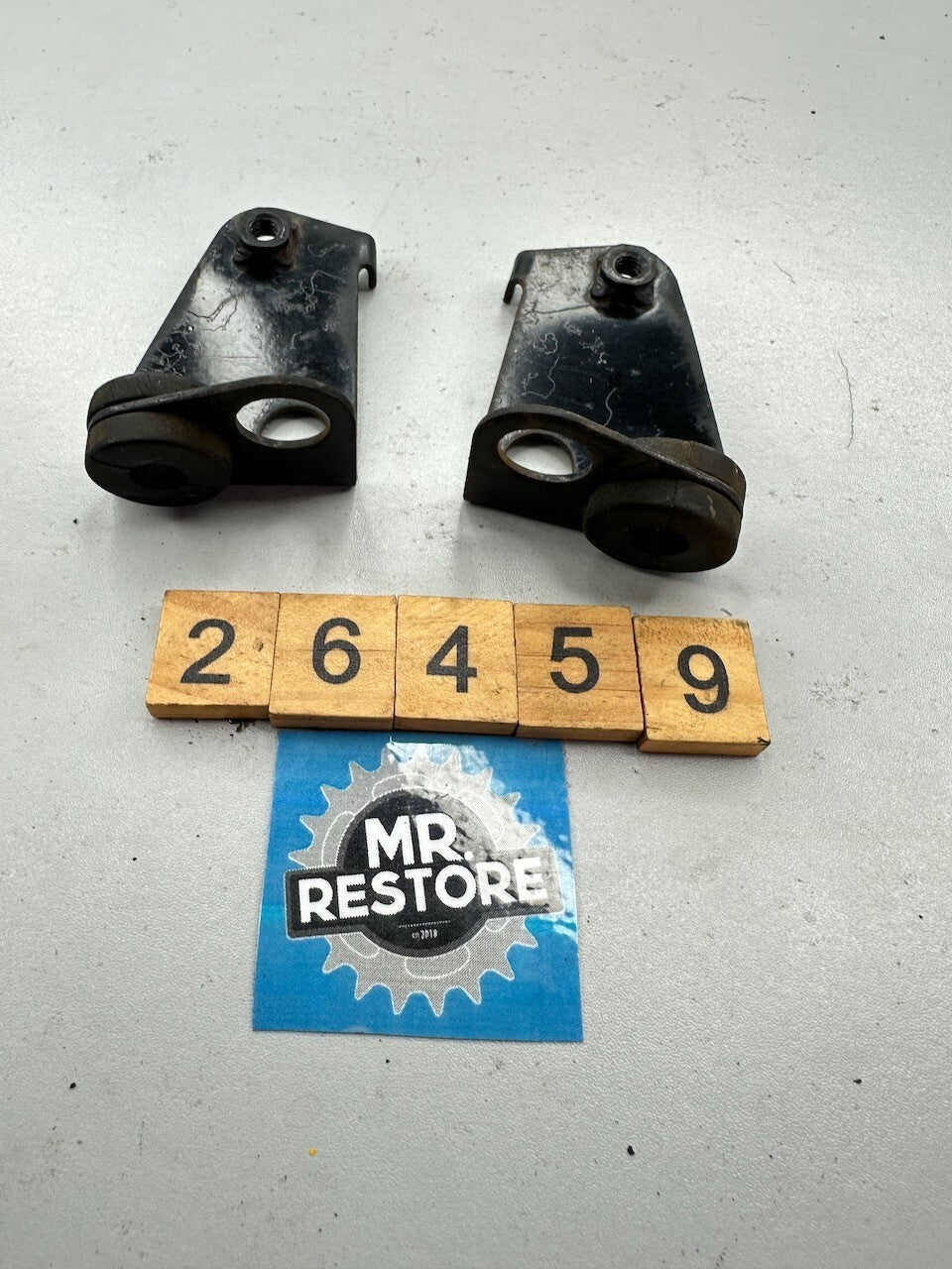 Honda VF1000 '84-85' Headlight Stay Brackets (Pair) 61501-MB6  61502-MB6