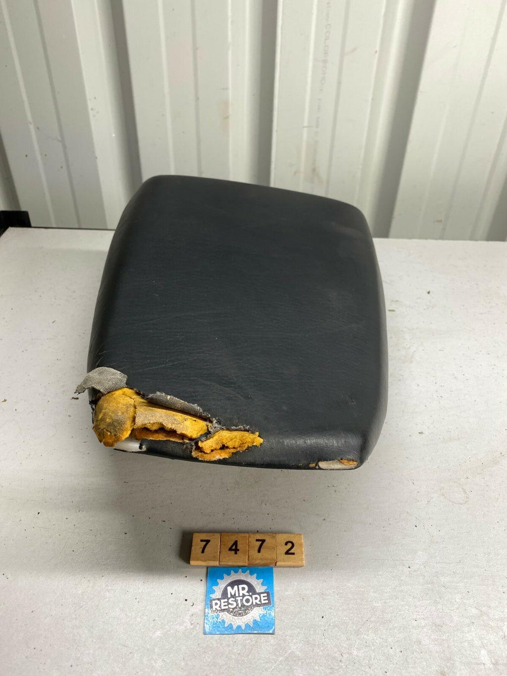Yamaha YZF750 4FM Pillion Passenger Seat 4FM-24750