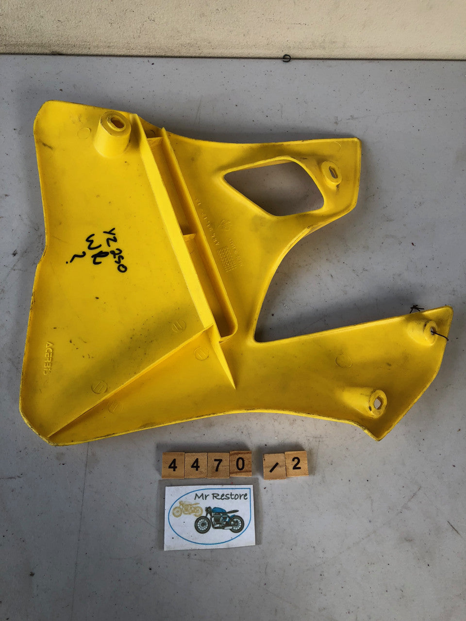 YamahaÂ YZF125 YZF250 Side Shroud Cowel 4SS-211731