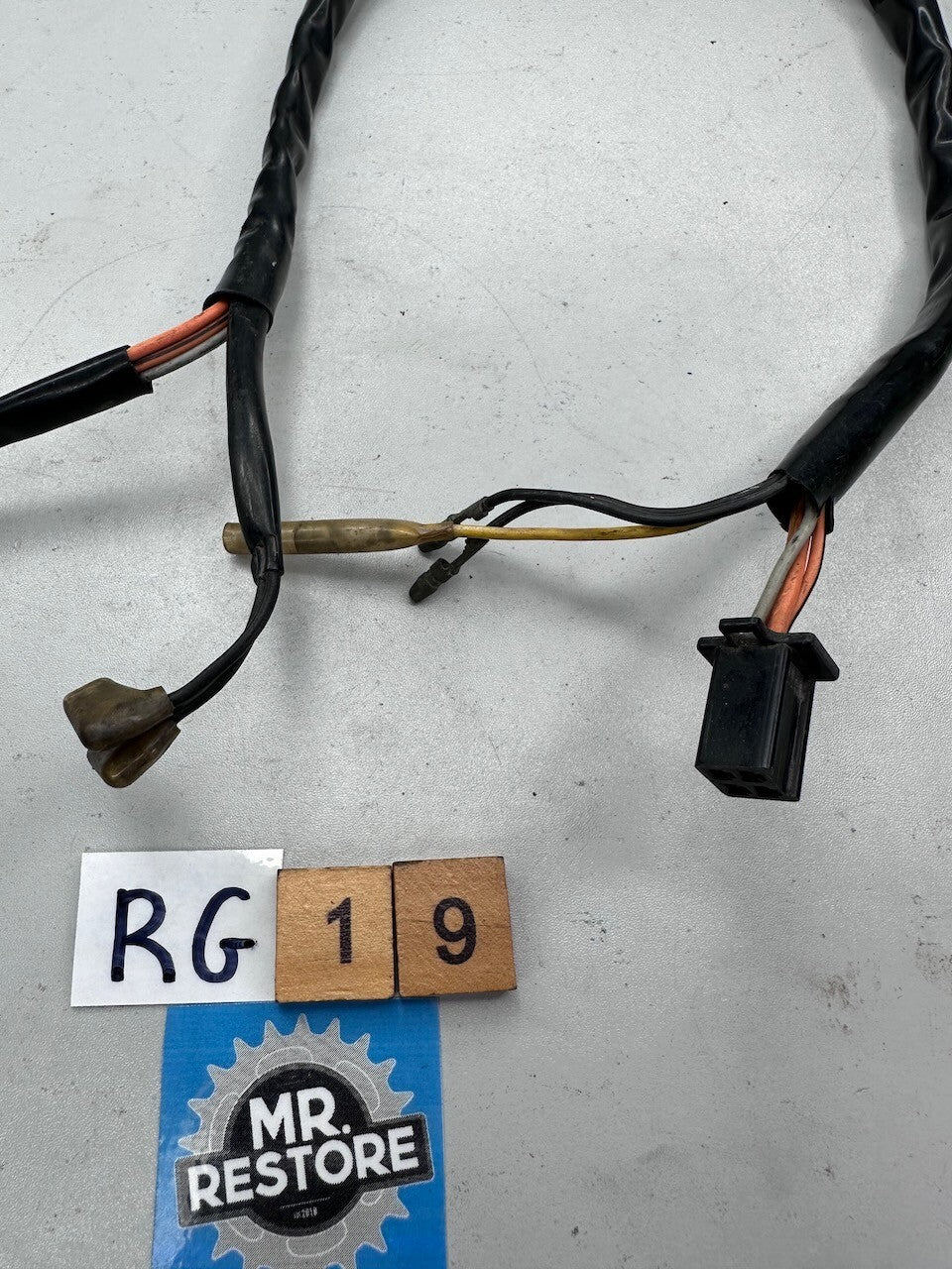 Suzuki RG500 RG250 GS500 R/H Handlebar Switch 37200-40A60