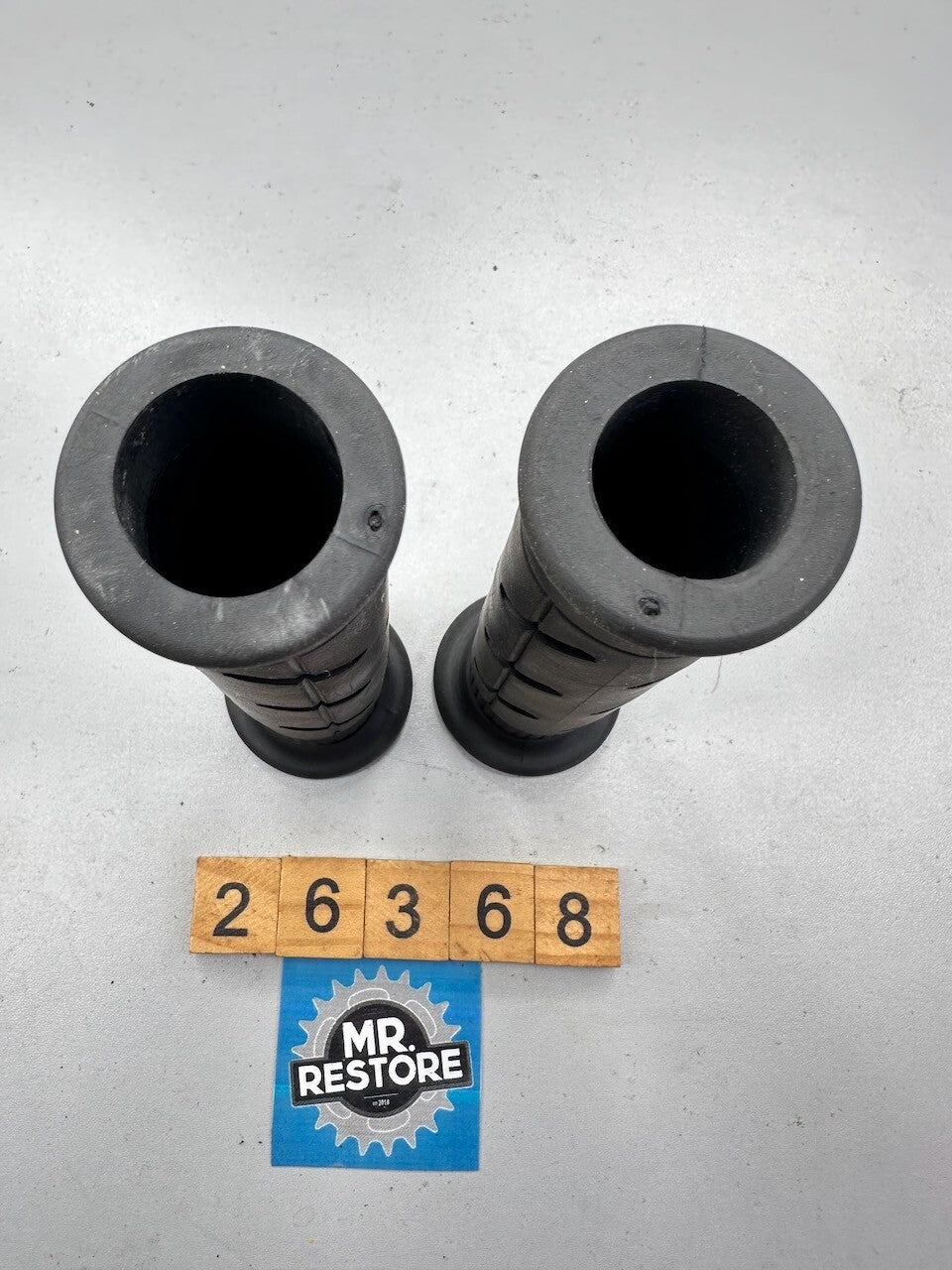 Pair of Motorcycle Handlebar Grips by Ariete (120mm long & 25mm & 20mm internal)