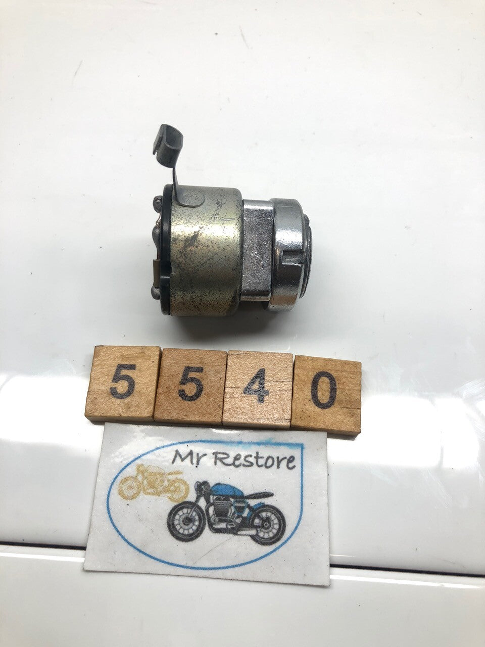 Suzuki GT750 (and many other Suzukis) Ignition switch (#621)