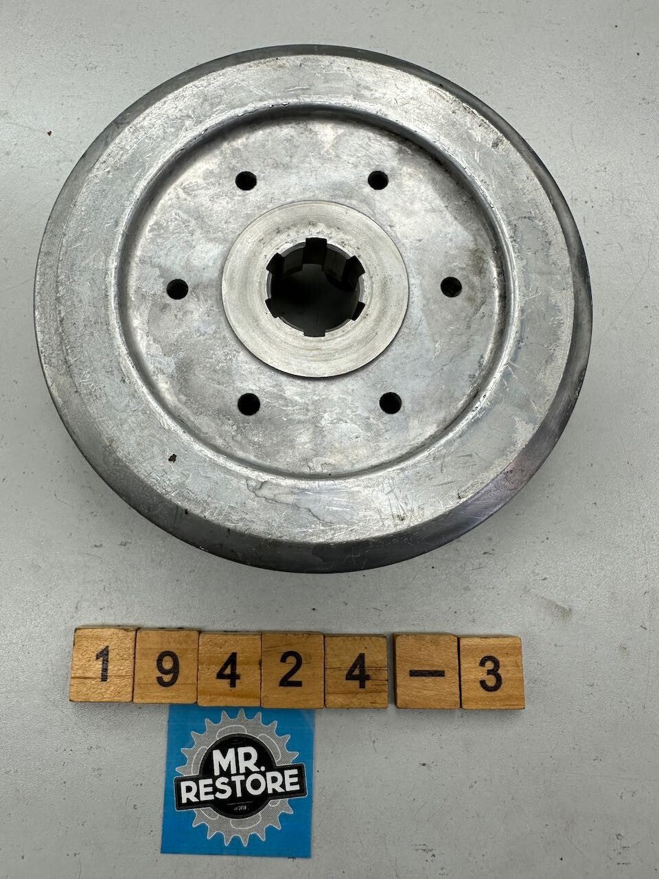 Yamaha RD250LC RD350LC RZ250 RZ350 RD400 Clutch Centre Boss 1A0-16371