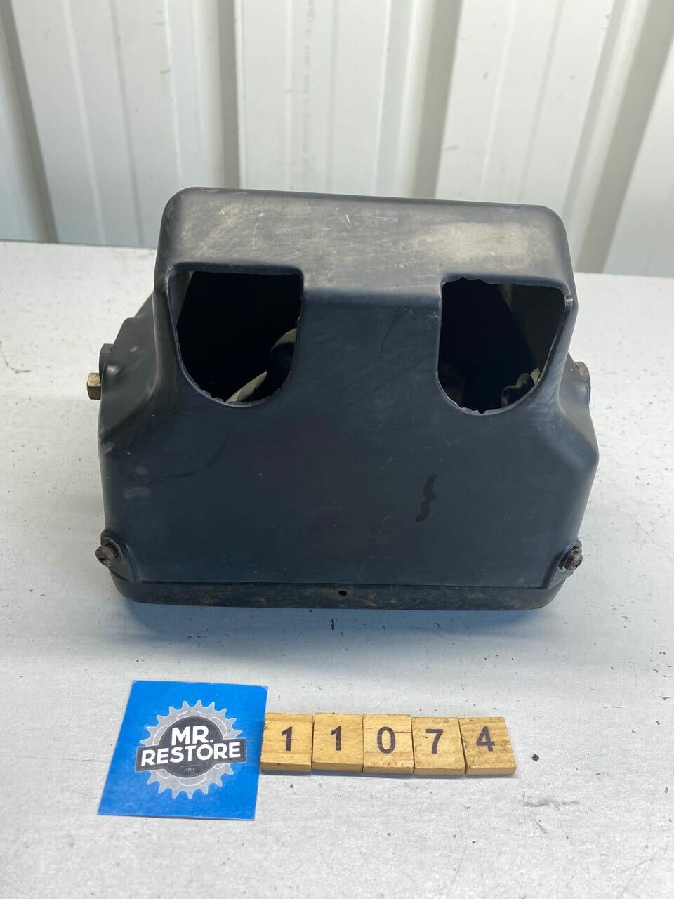 Yamaha XJ650L Turbo - Headlight Assy. 16G-84303-A0 (with original lens)