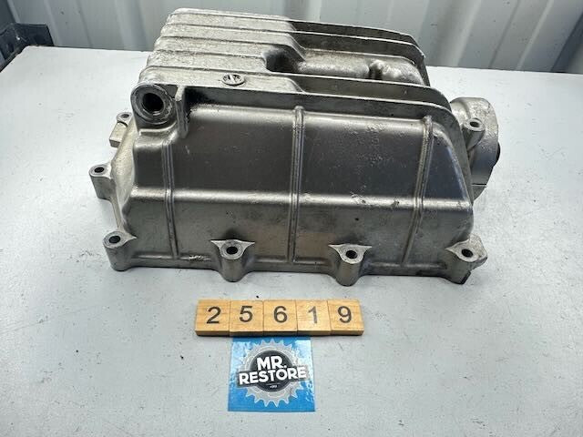 Honda VTR1000 Firestorm 1997-2000 Oil Pan Sump 11210-MBB-000