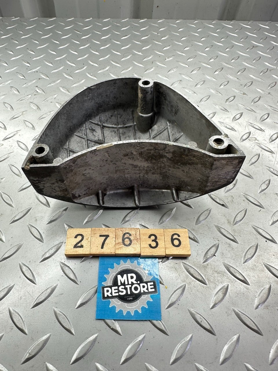 Yamaha TY250 A 1974 Oil Pump Cover 434-15416