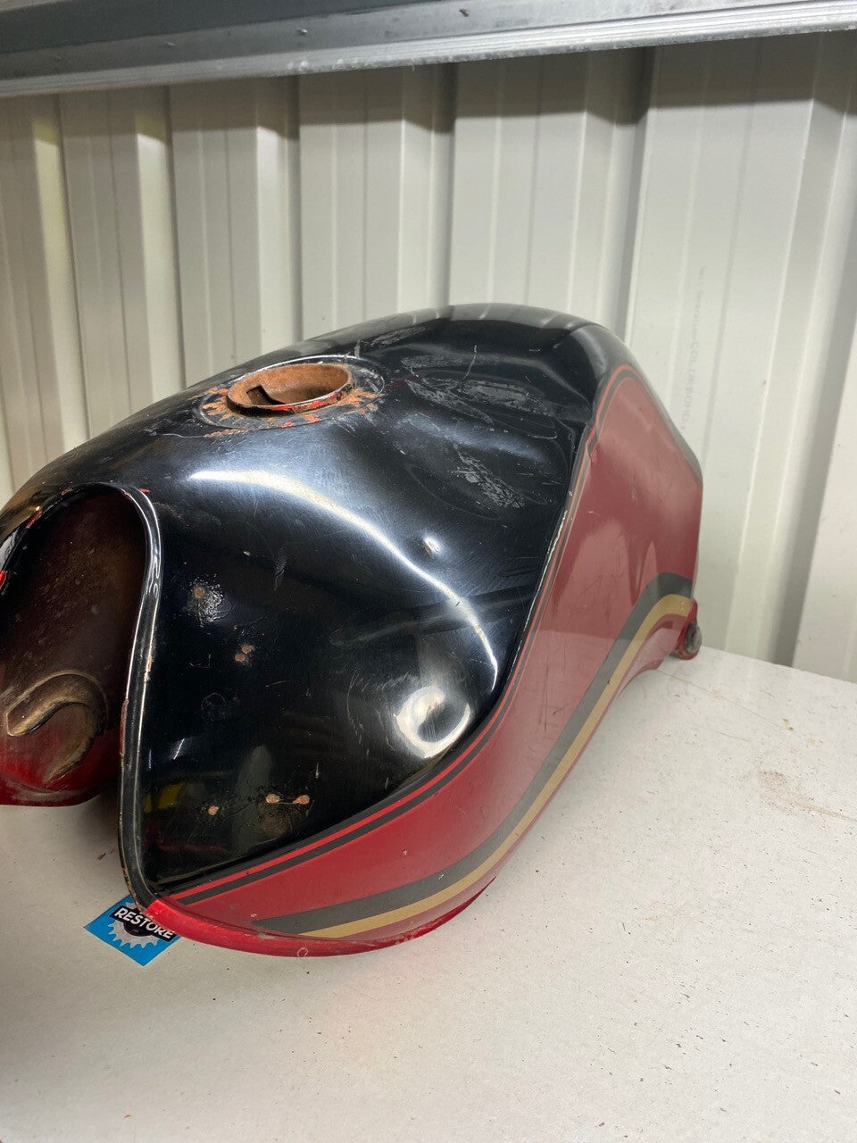Suzuki GSX400 FW S Fuel Gas Tank
