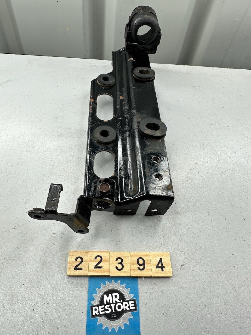Kawasaki GPZ1000RX ZX1000 1986-88 Battery Case Bracket 11044-1737