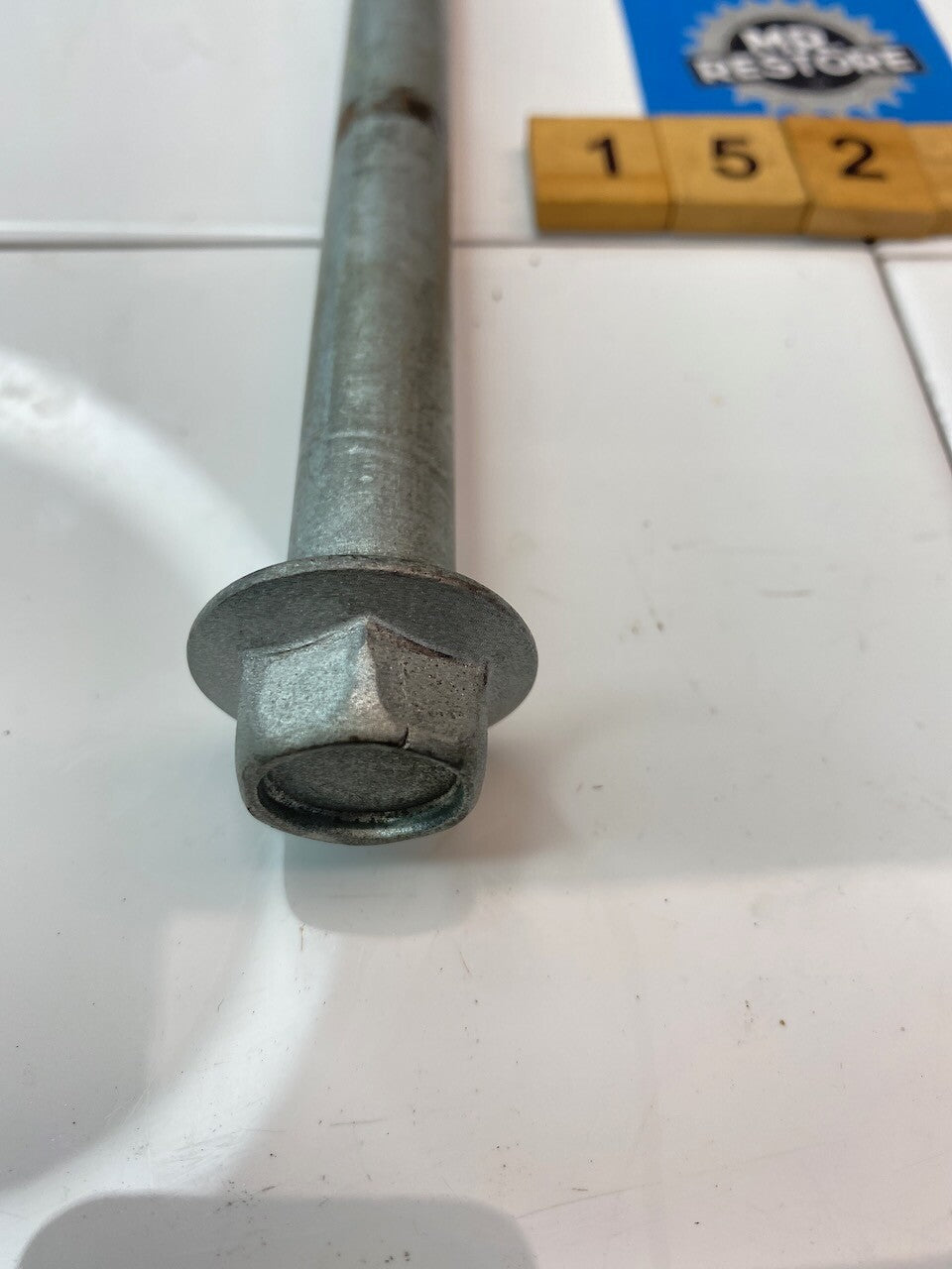 Yamaha FZR XV 250 FJ XJ SRX FZ 600 15mm Front Wheel Axle - 33M-25181