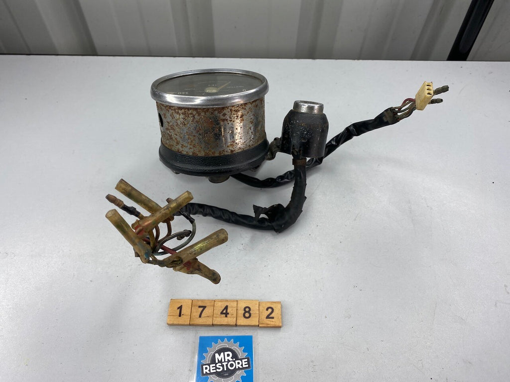 Kawasaki KH100 Speedometer KMH with Stay etc. - Faulty