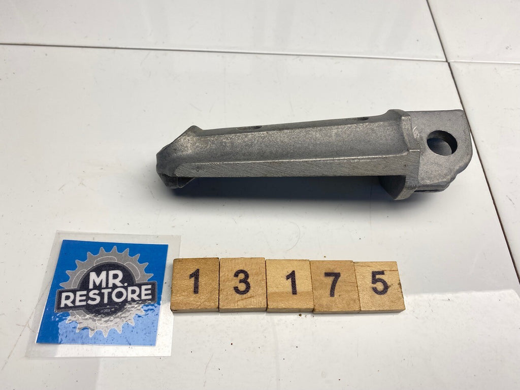 Kawasaki GPZ900R ZX900 Front RH Front Step Foot Rest 34028-1120
