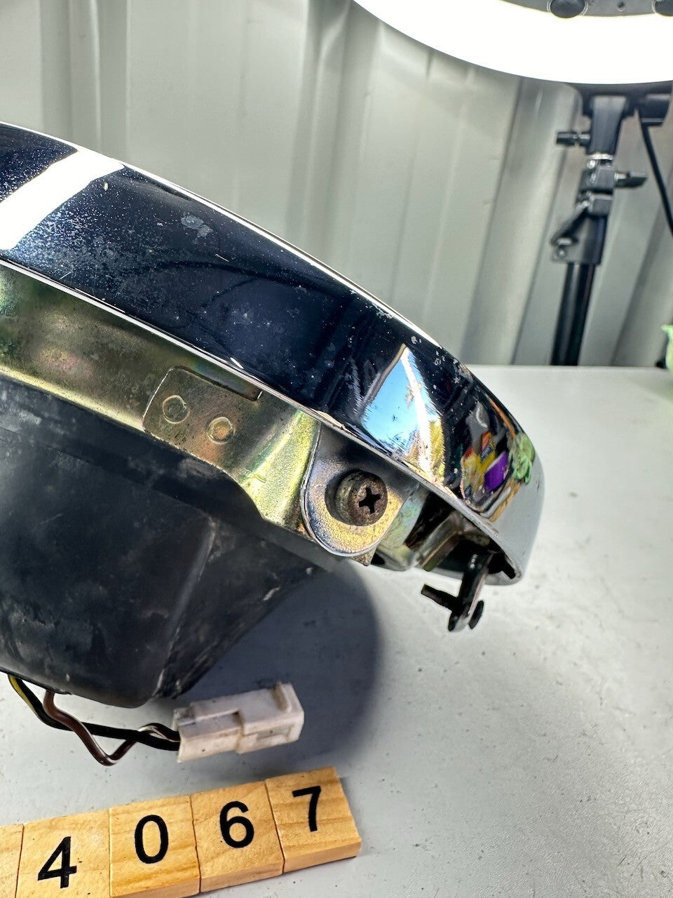 Triumph Speed Triple T300 Thunderbird Trident America - OEM Full Headlight Assy.