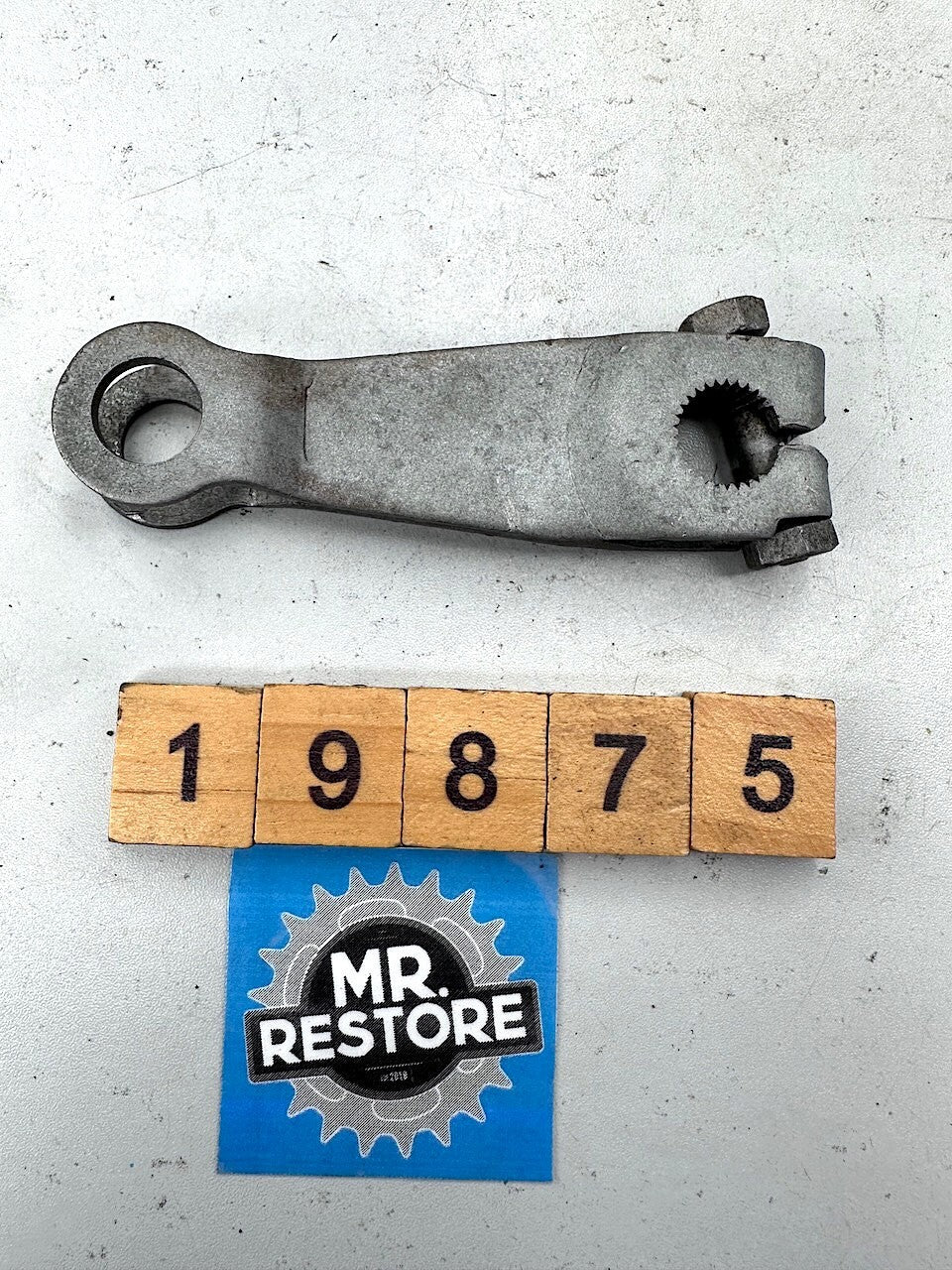 Yamaha V90 T 1982 Front Brake Camshaft Lever & OEM Bolt
