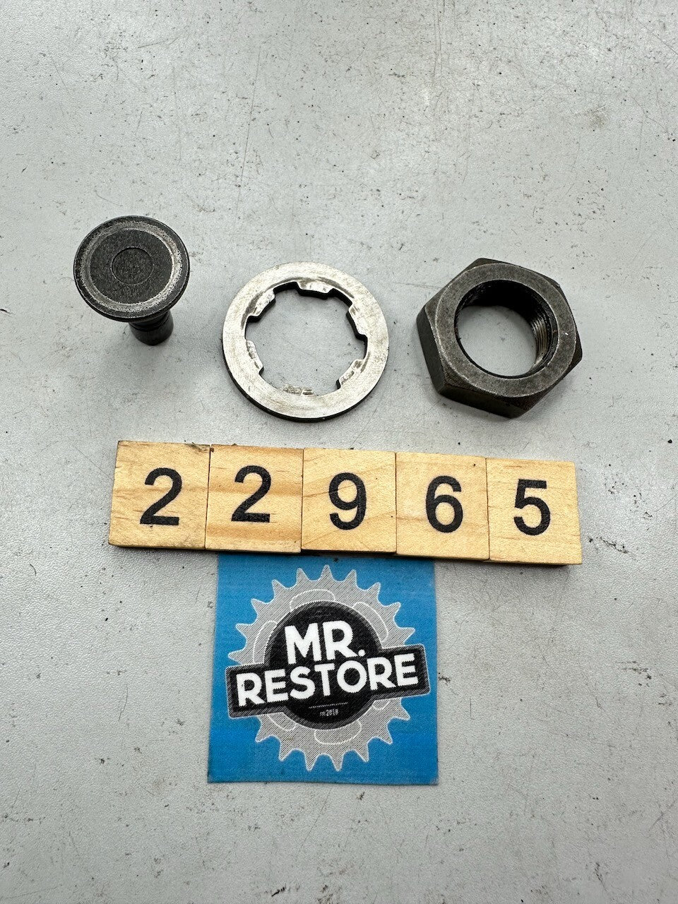 Yamaha XS400 '82-83' Clutch Push Rod 1, Thrust Plate 1 & Nut