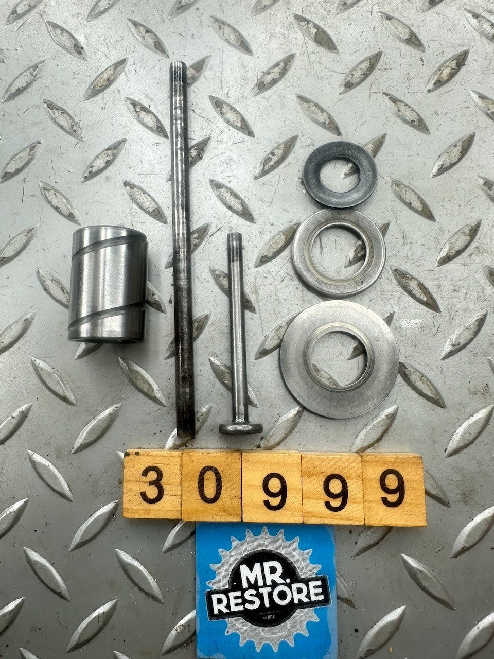 Yamaha YZ80 1980 Clutch Spacer / Push Rods / Thrust Washer